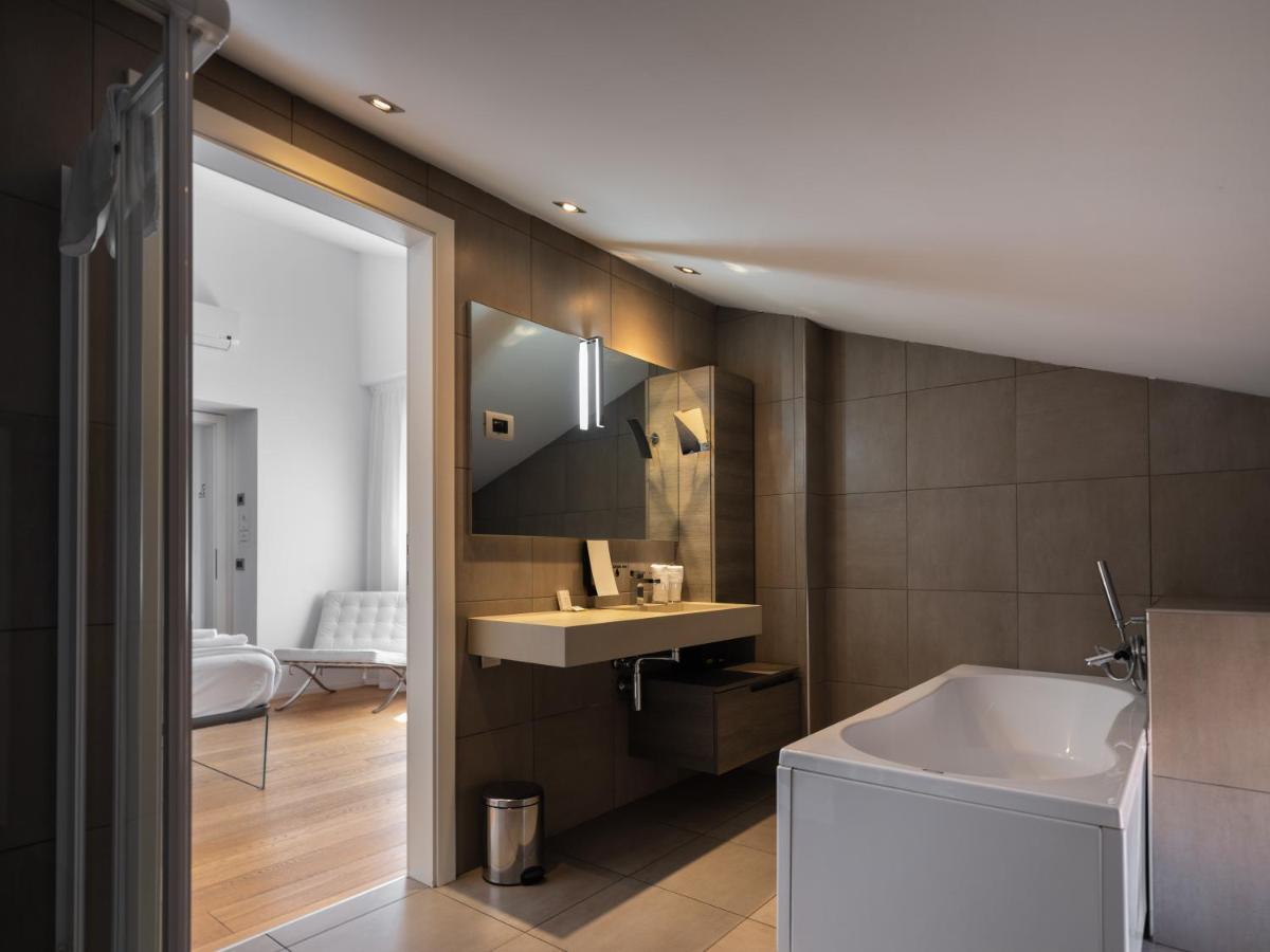 Heart Of Trento Loft & Rooms Buitenkant foto