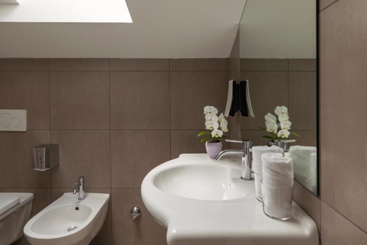 Heart Of Trento Loft & Rooms Buitenkant foto